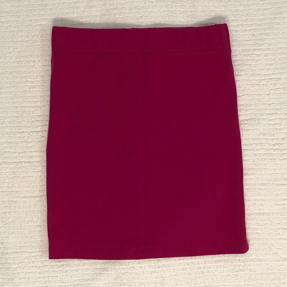Forever 21 | Fucshia Mini Skirt